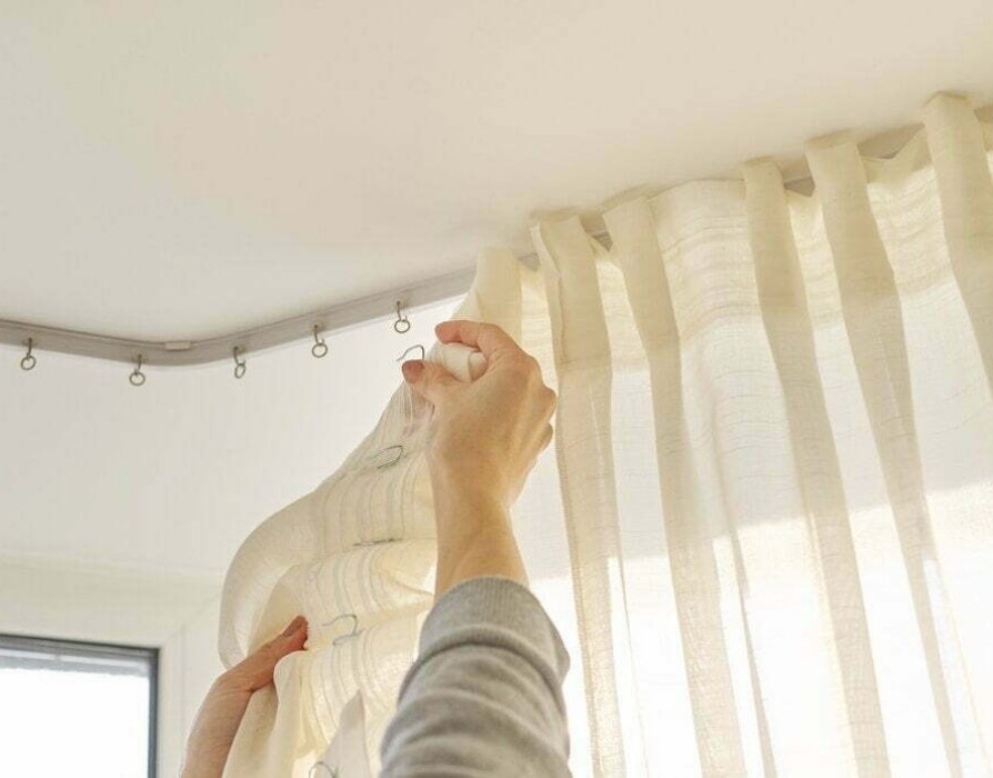 Curtain Fixing and Installation Services in Dubai