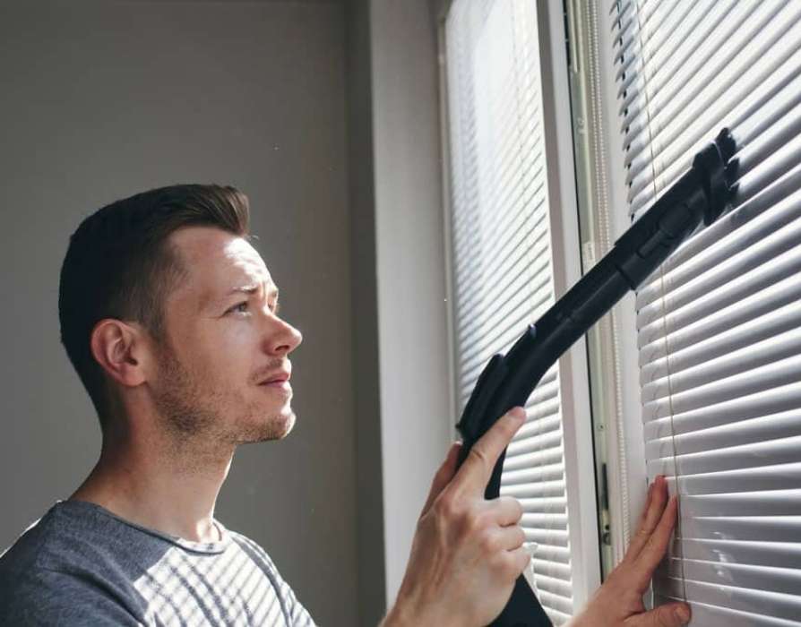 Venetian Blind Repair